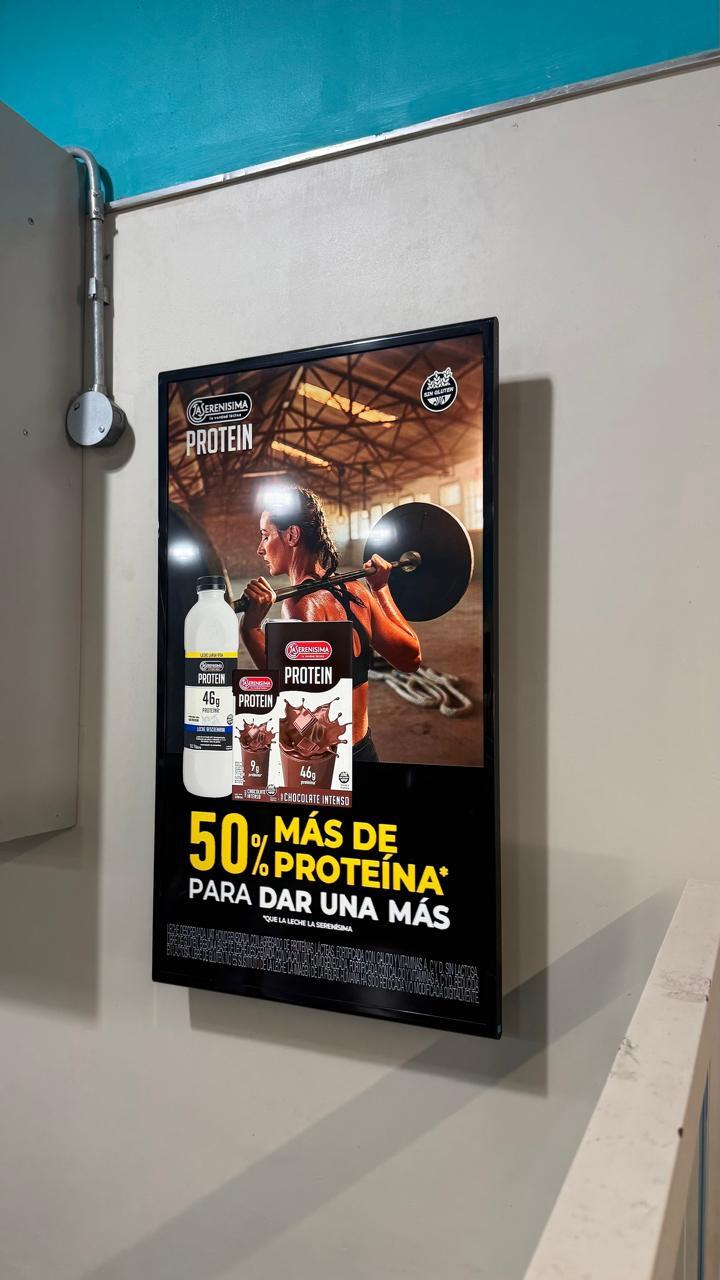 Pantalla LED en gimnasio premium